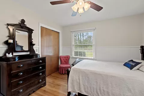 Bedroom - 4867 Bluff Rd, Mullins, SC 29574 photo 5 of 9