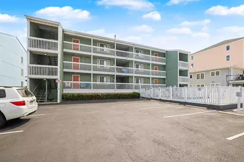 807 S Ocean Blvd #D-3, North Myrtle Beach, SC 29582