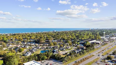 View/Area - 146 Harbor Lights Dr, Surfside Beach, SC 29575 photo 8 of 11