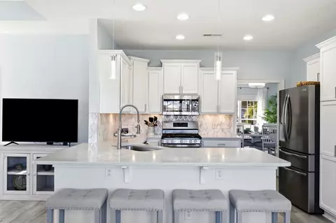 Kitchen - 146 Harbor Lights Dr, Surfside Beach, SC 29575 photo 12 of 12