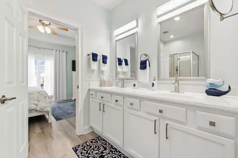 Bath - 146 Harbor Lights Dr, Surfside Beach, SC 29575 photo 2 of 4