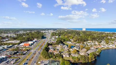 View/Area - 146 Harbor Lights Dr, Surfside Beach, SC 29575 photo 6 of 11