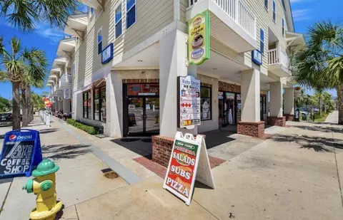 612 S Ocean Blvd #3, Myrtle Beach, SC 29577