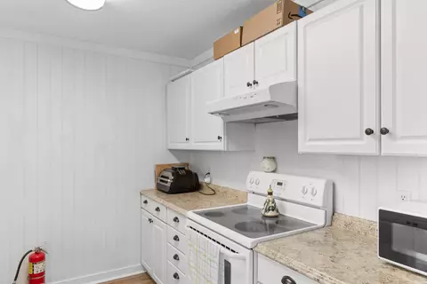 Kitchen - 519 3rd Ave S, Surfside Beach, SC 29575 photo 13 of 13