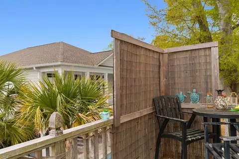 Exterior - 519 3rd Ave S, Surfside Beach, SC 29575 photo 4 of 8