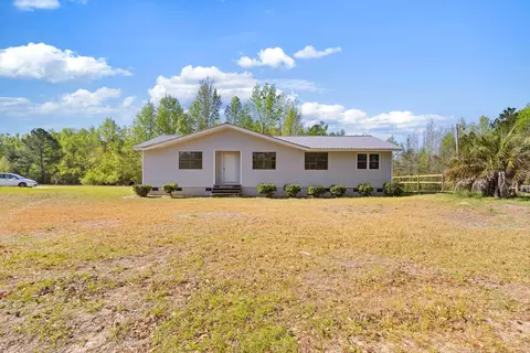 Exterior - 1825 Bluff Rd, Marion, SC 29571 photo 4 of 5