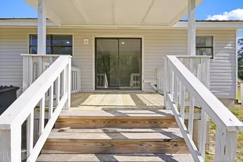 Exterior - 1825 Bluff Rd, Marion, SC 29571 photo 2 of 5