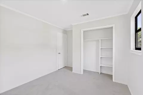 Bedroom - 1825 Bluff Rd, Marion, SC 29571 photo 5 of 11