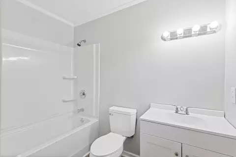 Bath - 1825 Bluff Rd, Marion, SC 29571 photo 1 of 2