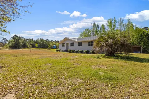 Exterior - 1825 Bluff Rd, Marion, SC 29571 photo 5 of 5