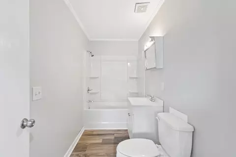 Bath - 1825 Bluff Rd, Marion, SC 29571 photo 2 of 2