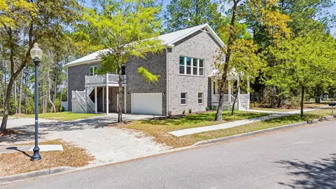 60 Madison Dr, Georgetown, SC 29440