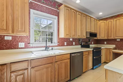 Kitchen - 618 Wintercreeper Dr, Longs, SC 29568 photo 4 of 6