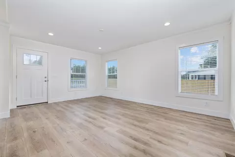 2016 Pint Cir, Longs, SC 29568 photo 12