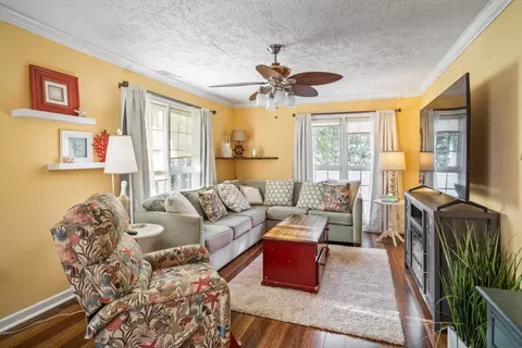 Living - 328 16th Ave S, Surfside Beach, SC 29575 photo 1 of 2