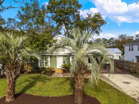 Exterior - 328 16th Ave S, Surfside Beach, SC 29575 photo 2 of 8