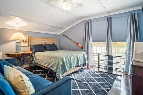 Bedroom - 328 16th Ave S, Surfside Beach, SC 29575 photo 4 of 4