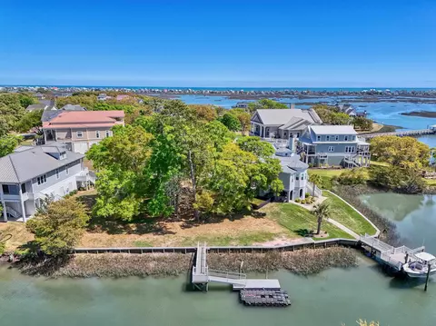 31 Gasparilla Cir, Murrells Inlet, SC 29576