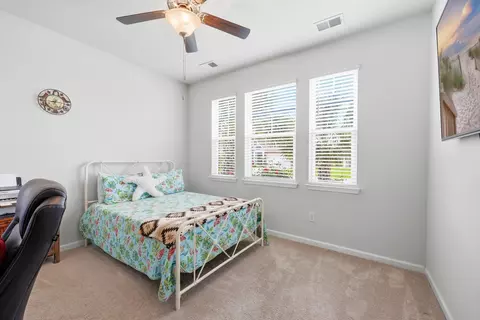 Bedroom - 5010 Oat Fields Dr, Myrtle Beach, SC 29588 photo 4 of 6