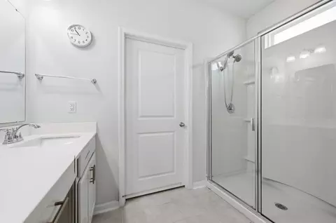 Bath - 5010 Oat Fields Dr, Myrtle Beach, SC 29588 photo 2 of 3