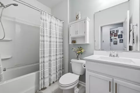 Bath - 5010 Oat Fields Dr, Myrtle Beach, SC 29588 photo 3 of 3