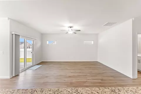Living - 545 Honeyhill Loop, Conway, SC 29526 photo 3 of 4