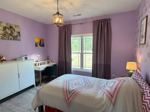 Bedroom - 1066 Fox Bay Rd, Loris, SC 29569 photo 8 of 9
