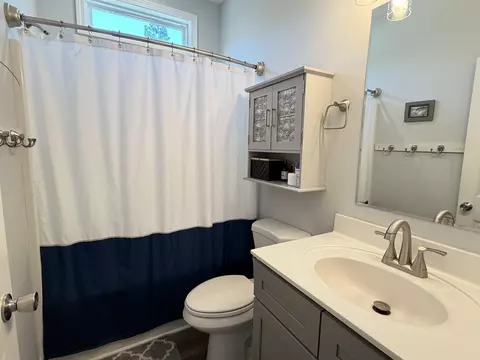 Bath - 1066 Fox Bay Rd, Loris, SC 29569 photo 5 of 5