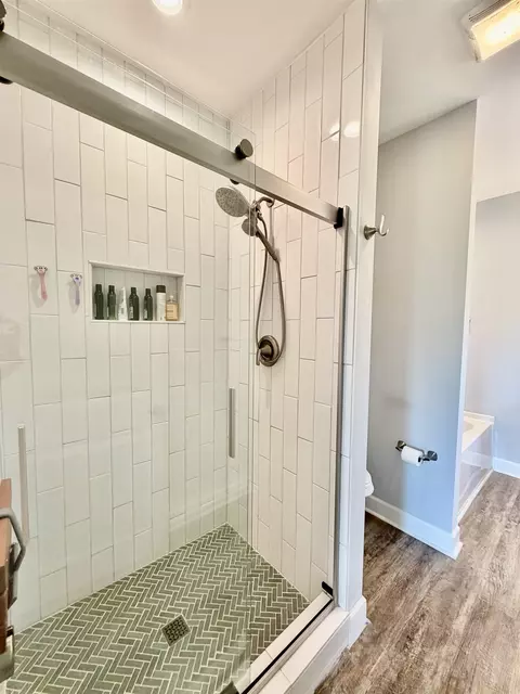 Bath - 1066 Fox Bay Rd, Loris, SC 29569 photo 1 of 5