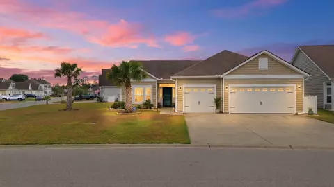 213 Sherwood Dr, Murrells Inlet, SC 29576