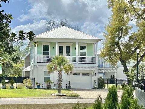 109 Mcilroy Ct, Murrells Inlet, SC 29576
