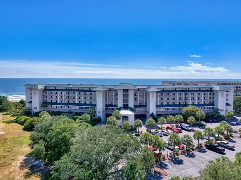601 Retreat Beach Cir #422, Pawleys Island, SC 29585