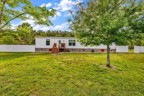 286 Samuel Rd, Loris, SC 29569 photo 3