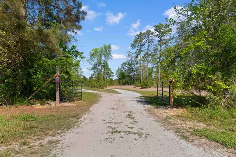 1991 Church Rd, Green Sea, SC 29545
