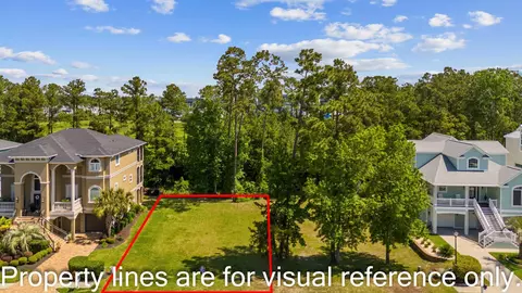 1002 Clubhouse Dr, North Myrtle Beach, SC 29582