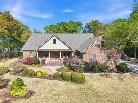 140 Heritage Dr, Pawleys Island, SC 29585