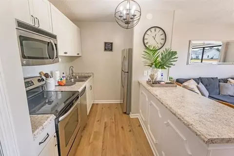 Kitchen - 203 Double Eagle Dr #B-1, Myrtle Beach, SC 29575 photo 2 of 4