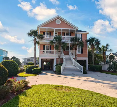 758 Parker Dr, Pawleys Island, SC 29585