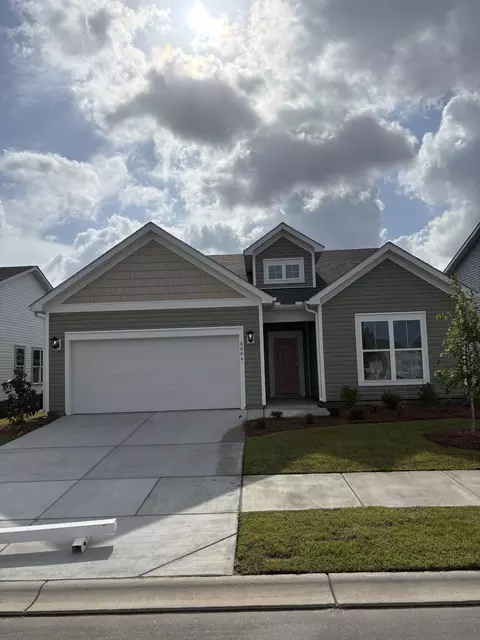 6004 Harness Ct, Myrtle Beach, SC 29588