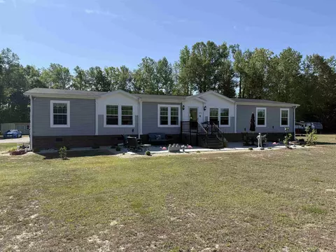 815 Sheila Dr, Johnsonville, SC 29555