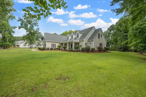 785 River Oak Cir, Pawleys Island, SC 29585