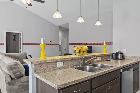 Kitchen - 176 Springtide Dr, Conway, SC 29527 photo 3 of 6