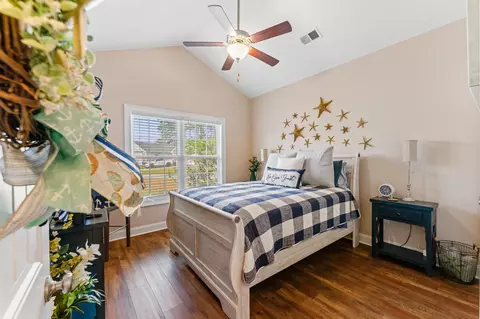 Bedroom - 808 Stone Pine Ct, Loris, SC 29569 photo 4 of 4