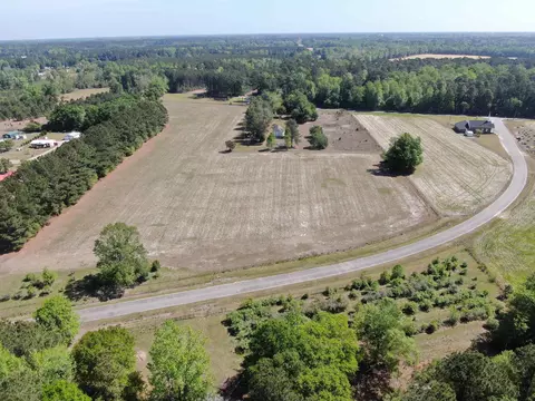 1811 Tranquil Rd, Mullins, SC 29574 photo 8