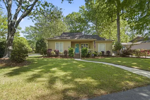 850 King James Ct, Murrells Inlet, SC 29576