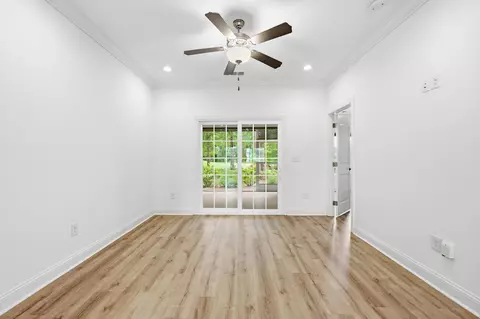 Living - 116 Kingsbury Loop #C, Conway, SC 29526 photo 2 of 2