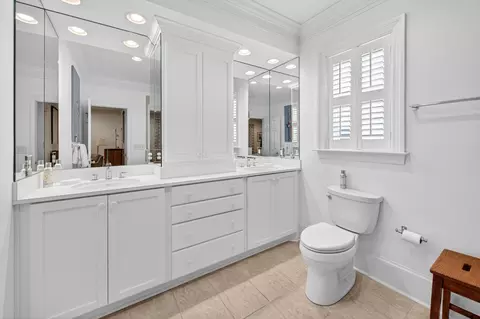 Bath - 331 E Bay St, Georgetown, SC 29440 photo 2 of 4