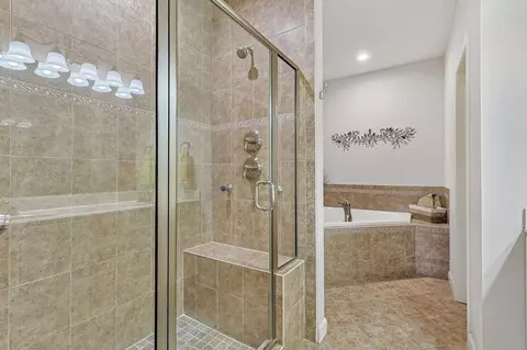 Bath - 754 Foxtail Dr #10, Longs, SC 29568 photo 2 of 4