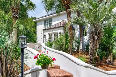 60 Seawind Ct, Georgetown, SC 29440