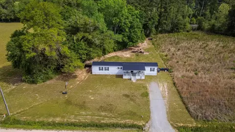 3668 Quail Creek Dr, Loris, SC 29569
